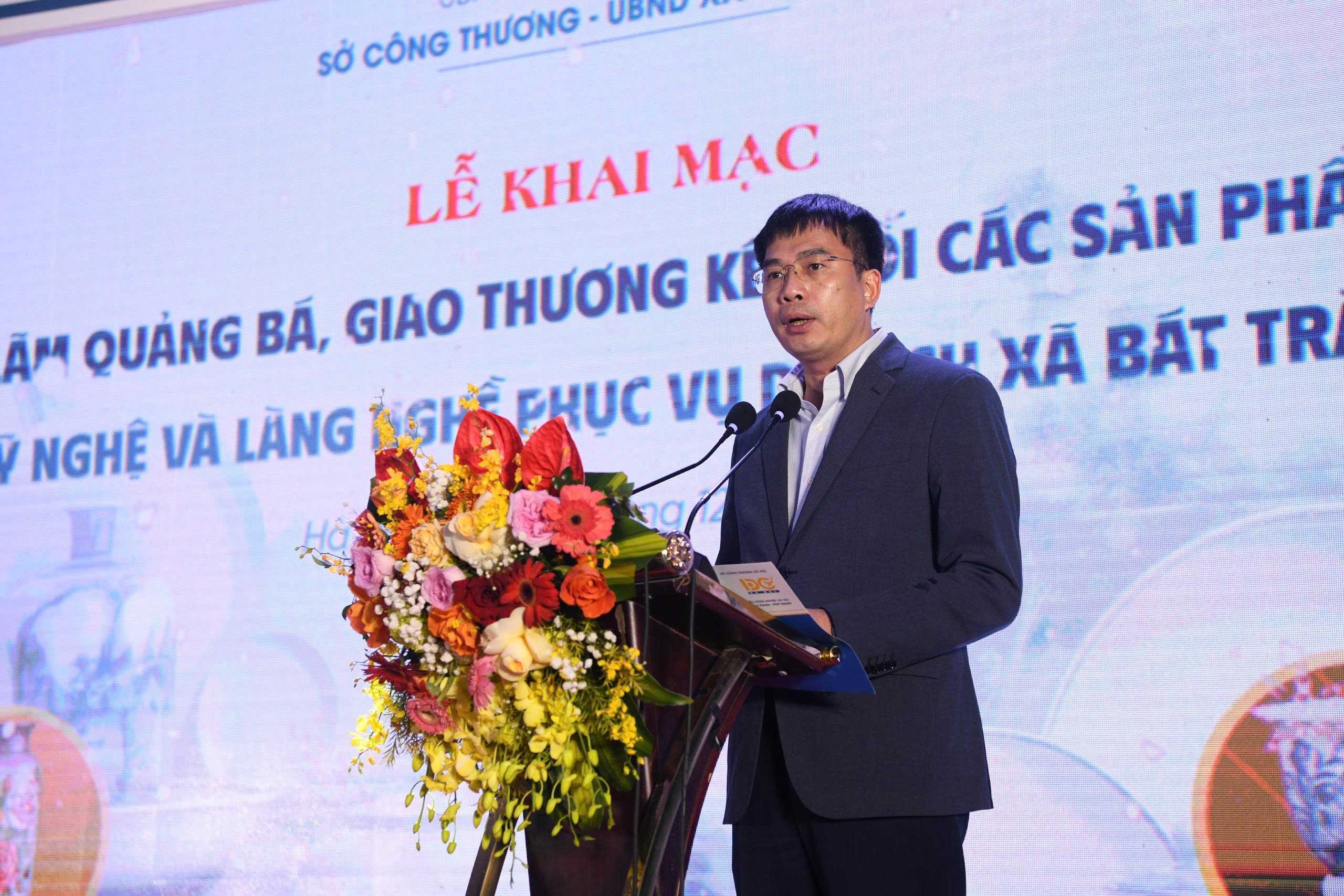 Hà Nội khai mạc triển lãm quảng bá thương hiệu, kết nối giao thương sản phẩm OCOP và thủ công mỹ nghệ