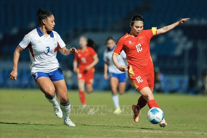 tuyen-nu-viet-08122025-02-1765237994495-1765237994834438378505 SEA Games 33: Đội tuyển nữ Việt Nam mất ngôi đầu bảng B- Ảnh 1.